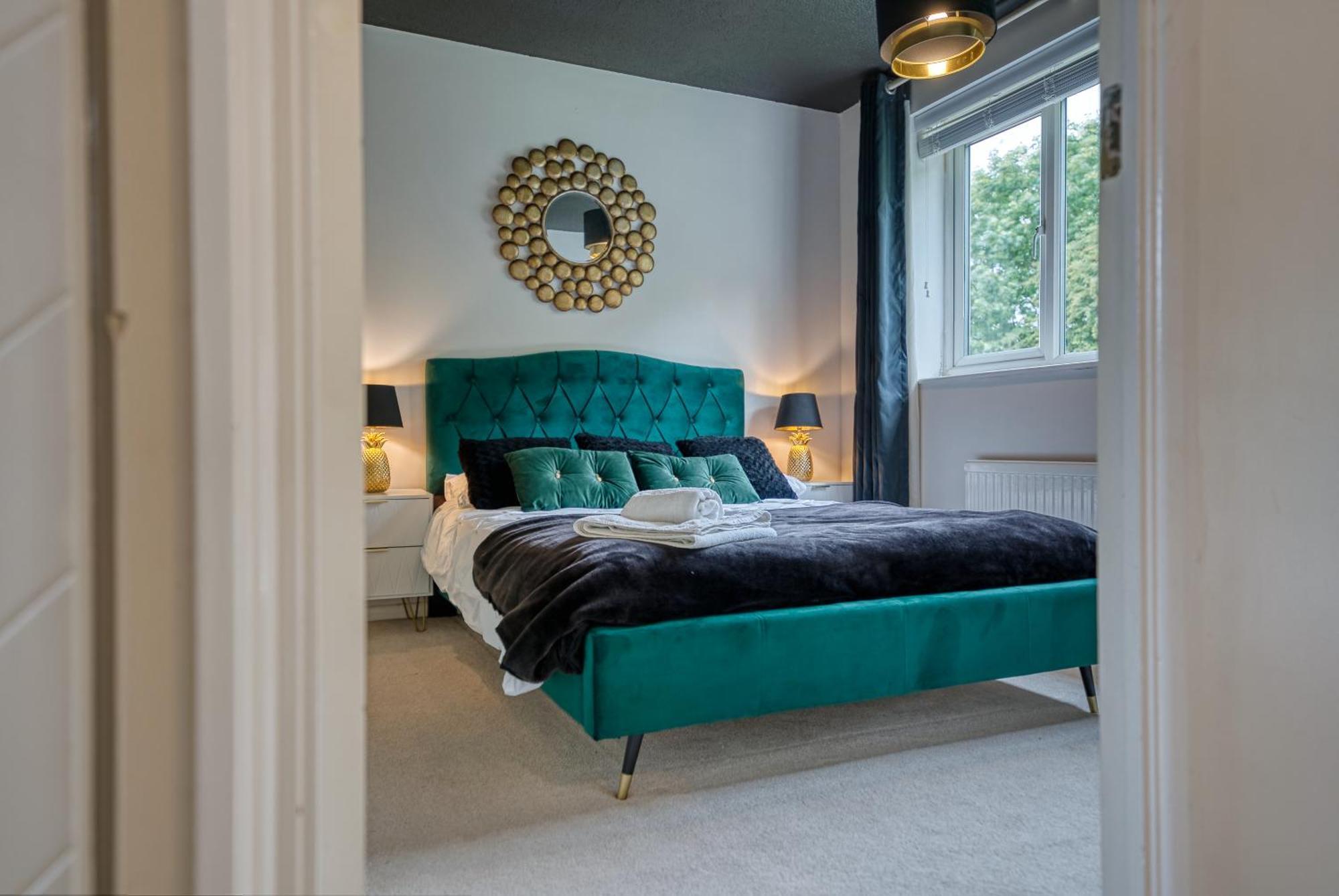 Capri 13 Sa - 3 Bed House, Close To Loughborough University & M1 Motorway, Free Wifi, Big Garden, Ample Parking- Ask For Contractor Rates! ภายนอก รูปภาพ